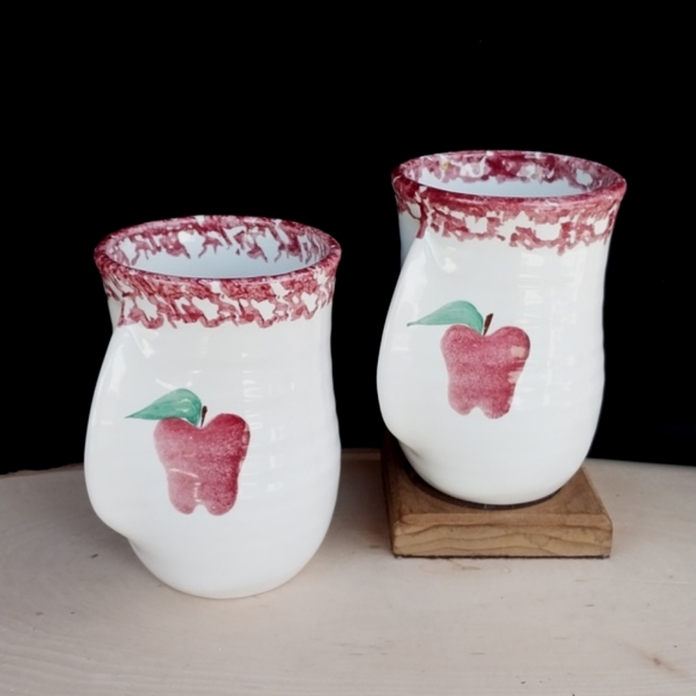 Pair Vtg Coffee Tea Mug Right Hand Warmer Apple & Spongewear Signed Neher 1996